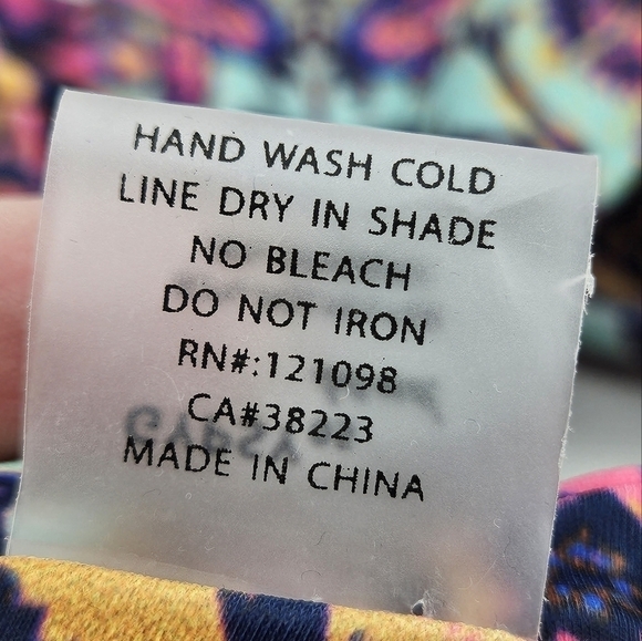 NWT Gypsy 05 swim Mosaic print bikini top only size xs - Picture 5 of 11